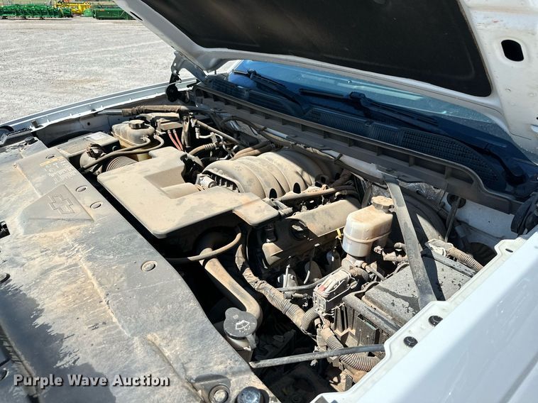 image for item KX9746 2018 Chevrolet Silverado 1500 Crew Cab pickup truck