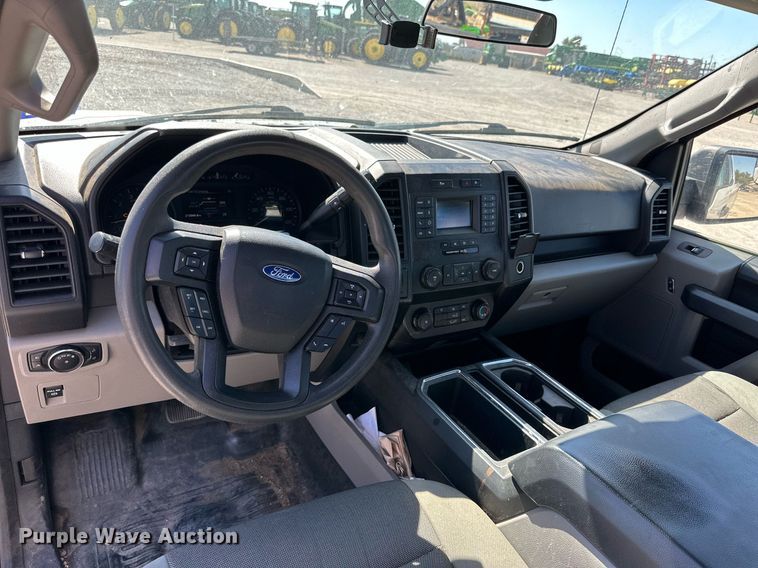 image for item KX9747 2019 Ford  F150 XL SuperCab pickup truck