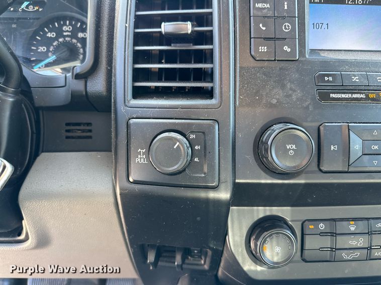 image for item KX9747 2019 Ford  F150 XL SuperCab pickup truck