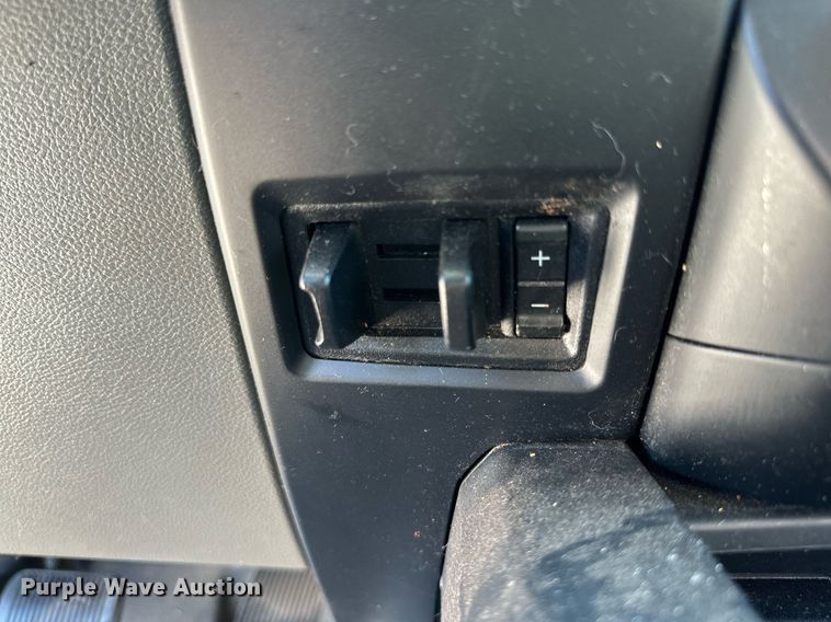 image for item KX9747 2019 Ford  F150 XL SuperCab pickup truck