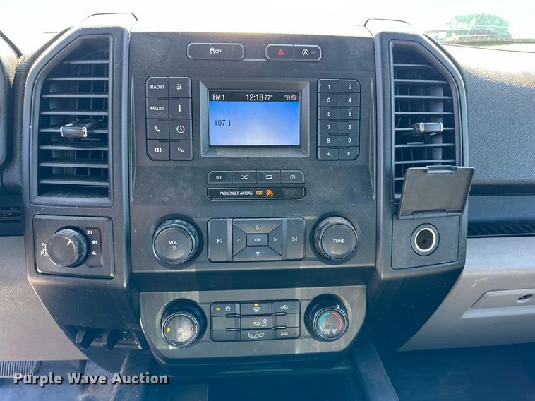 image for item KX9747 2019 Ford  F150 XL SuperCab pickup truck