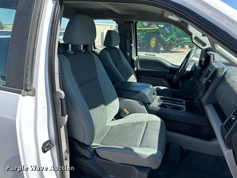 image for item KX9747 2019 Ford  F150 XL SuperCab pickup truck