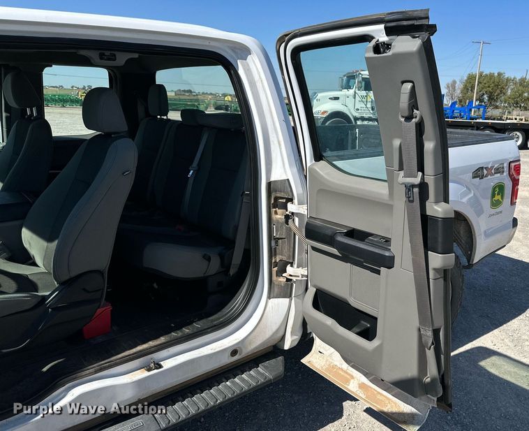 image for item KX9747 2019 Ford  F150 XL SuperCab pickup truck