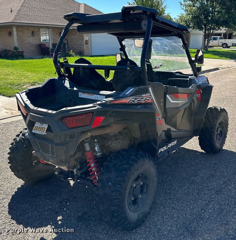 image for item KX9758 2015 Polaris RZR 900  utility vehicle