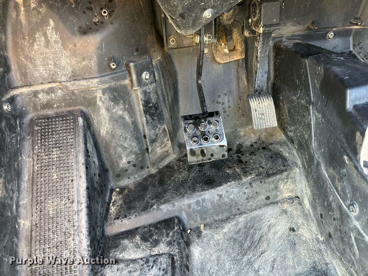 image for item KX9758 2015 Polaris RZR 900  utility vehicle