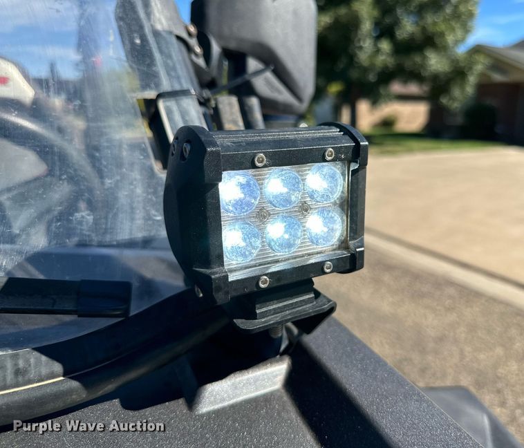 image for item KX9758 2015 Polaris RZR 900  utility vehicle