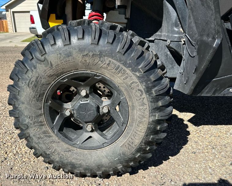 image for item KX9758 2015 Polaris RZR 900  utility vehicle