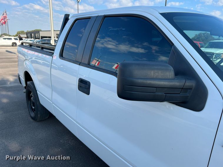 image for item LF9490 2010 Ford F150  SuperCab pickup truck