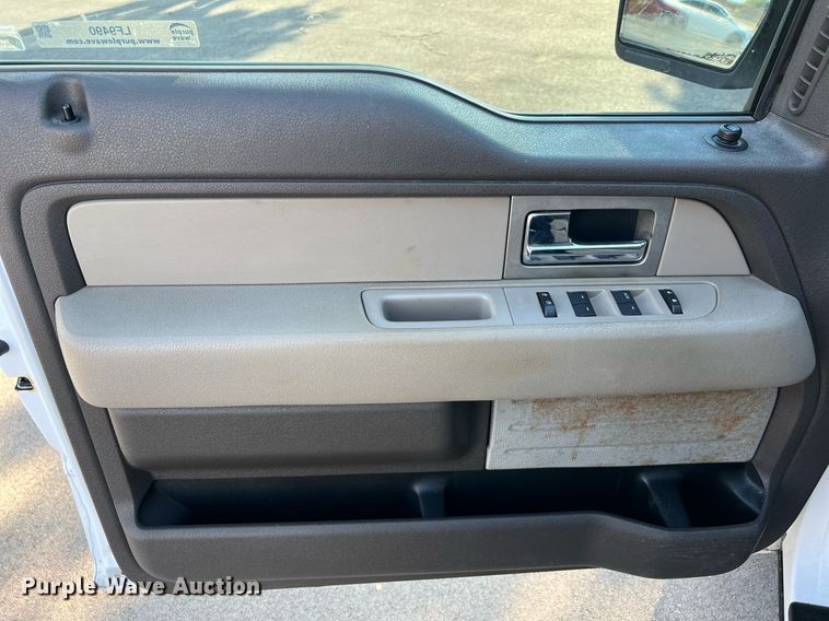 image for item LF9490 2010 Ford F150  SuperCab pickup truck