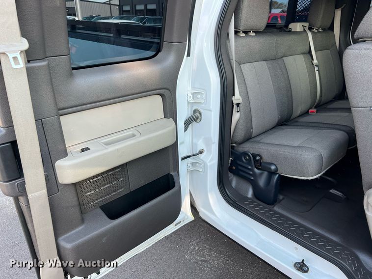 image for item LF9490 2010 Ford F150  SuperCab pickup truck