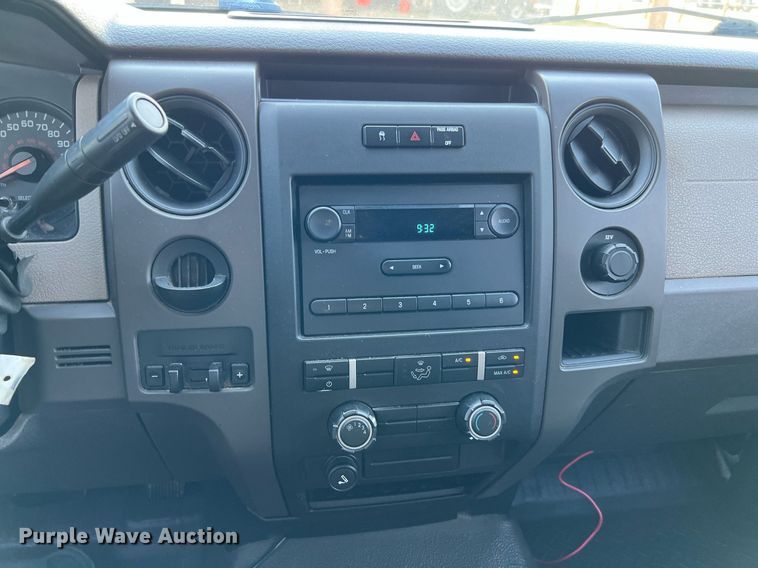 image for item LF9490 2010 Ford F150  SuperCab pickup truck