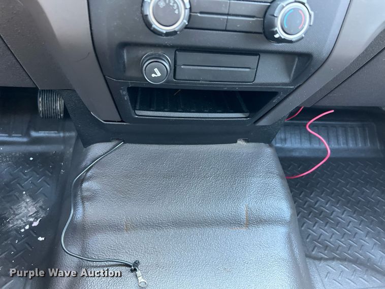 image for item LF9490 2010 Ford F150  SuperCab pickup truck