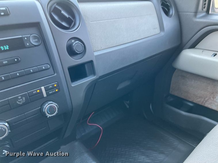 image for item LF9490 2010 Ford F150  SuperCab pickup truck