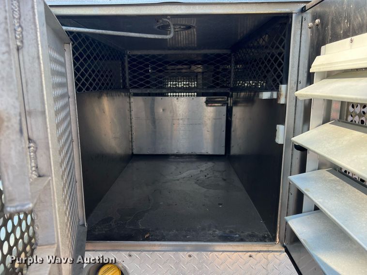 image for item LF9492 2013 Chevrolet 2500HD  animal control pickup