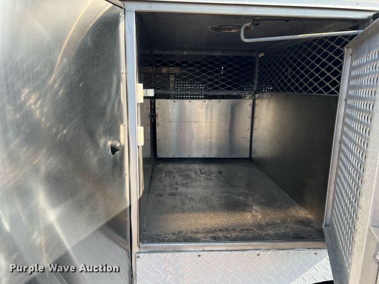 image for item LF9492 2013 Chevrolet 2500HD  animal control pickup