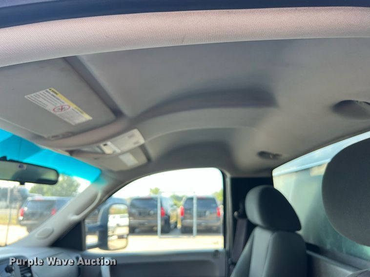 image for item LF9492 2013 Chevrolet 2500HD  animal control pickup