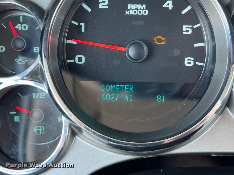 image for item LF9492 2013 Chevrolet 2500HD  animal control pickup