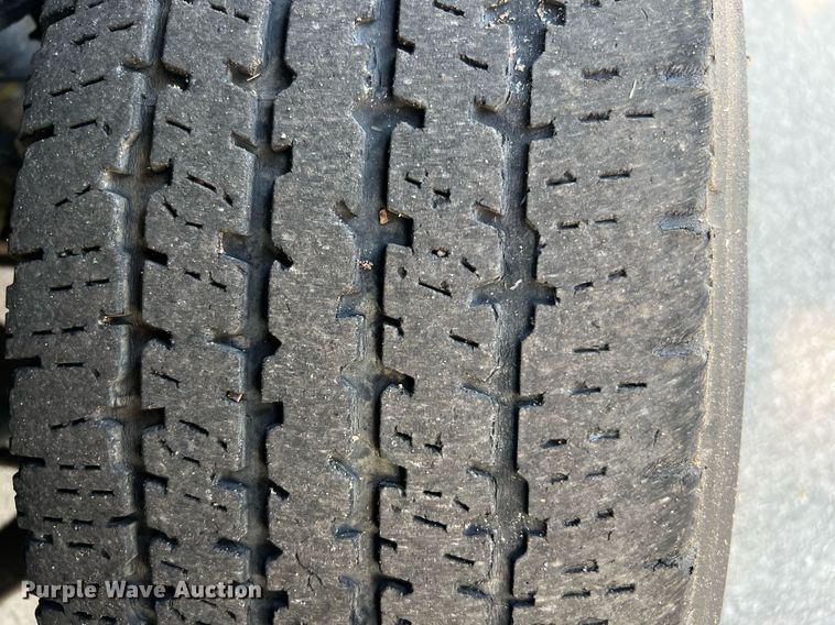 image for item LF9492 2013 Chevrolet 2500HD  animal control pickup