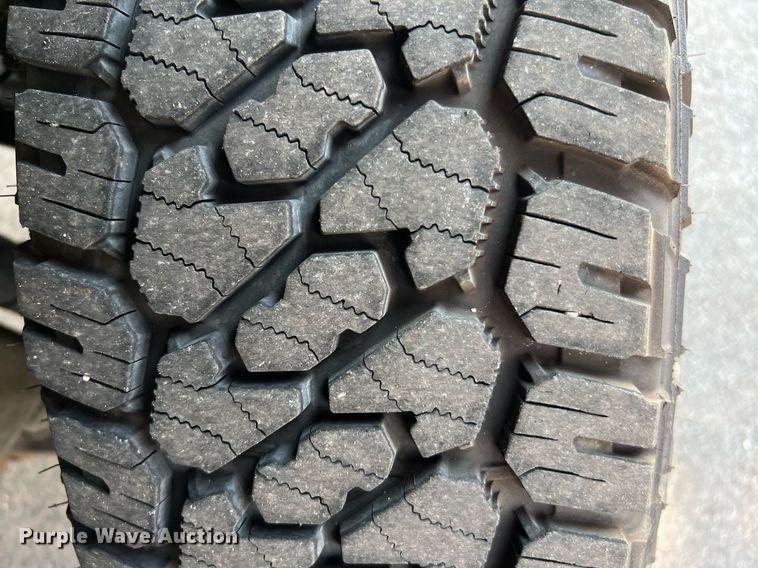 image for item LF9492 2013 Chevrolet 2500HD  animal control pickup