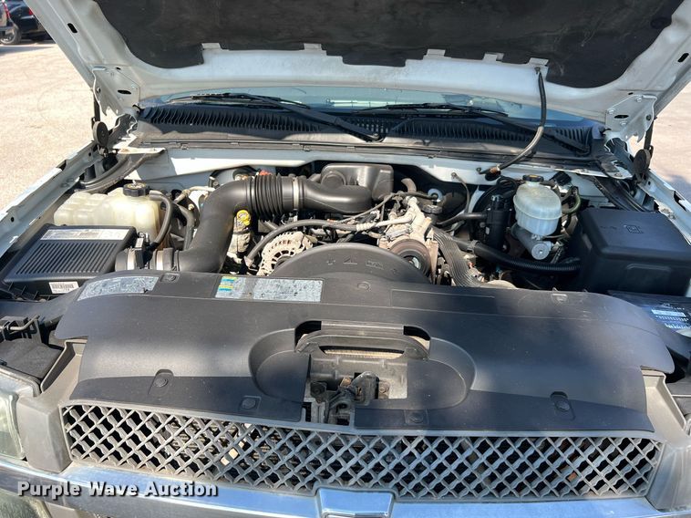 image for item LF9494 2003 Chevrolet Silverado 1500  Ext. Cab pickup truck