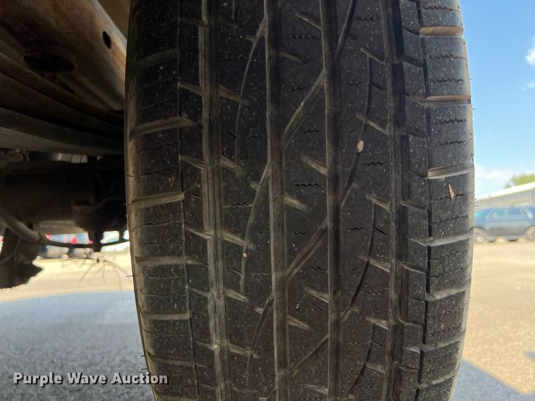 image for item LF9494 2003 Chevrolet Silverado 1500  Ext. Cab pickup truck