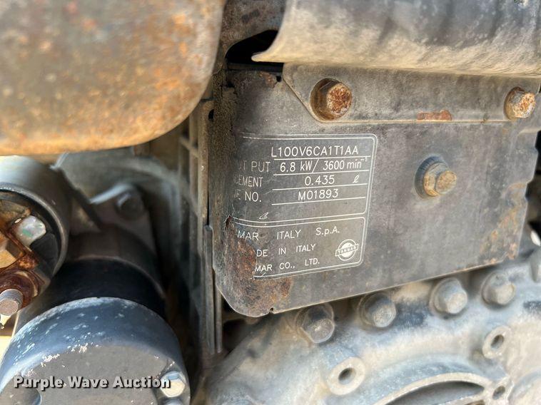 image for item LF9495 2006 International 4200  applicator truck