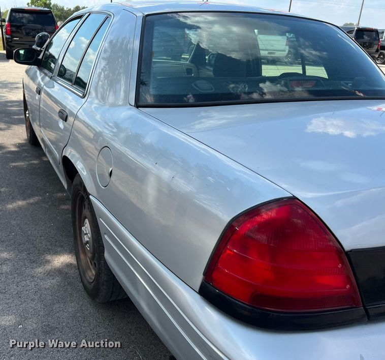 image for item LF9496 2007 Ford Crown Victoria  Police Interceptor