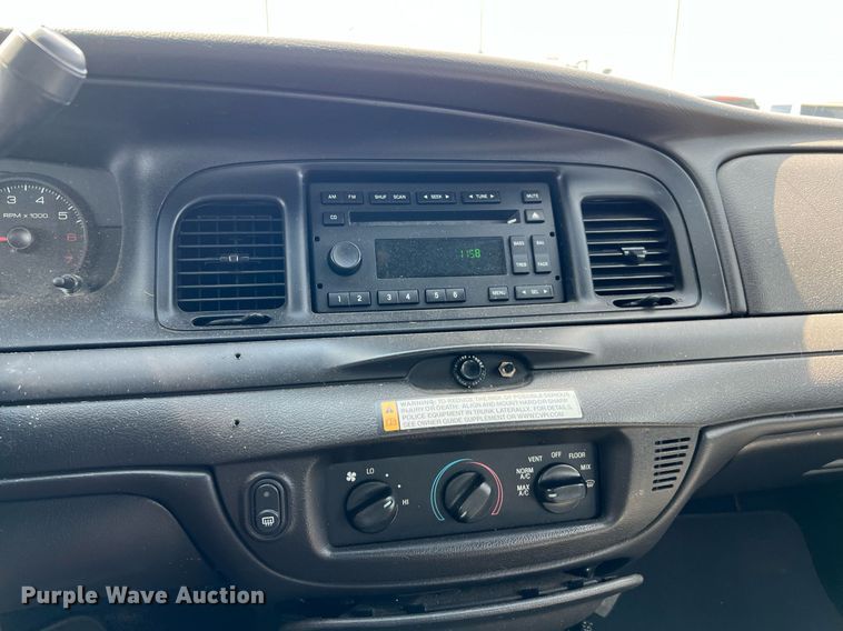 image for item LF9496 2007 Ford Crown Victoria  Police Interceptor