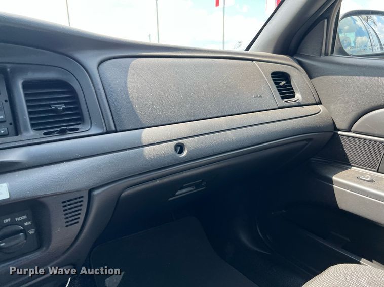 image for item LF9496 2007 Ford Crown Victoria  Police Interceptor