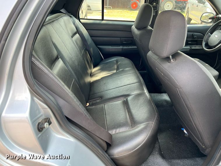 image for item LF9496 2007 Ford Crown Victoria  Police Interceptor