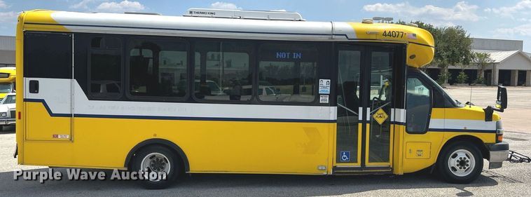 image for item LF9497 2017 Chevrolet Express  shuttle bus