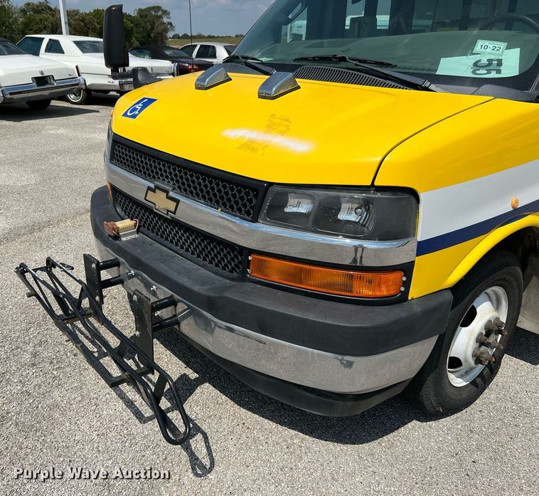 image for item LF9497 2017 Chevrolet Express  shuttle bus