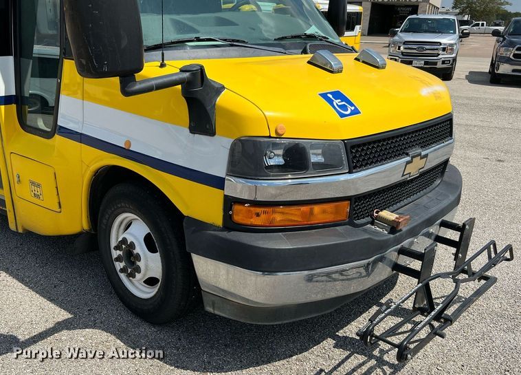 image for item LF9497 2017 Chevrolet Express  shuttle bus