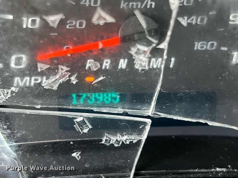 image for item LF9497 2017 Chevrolet Express  shuttle bus