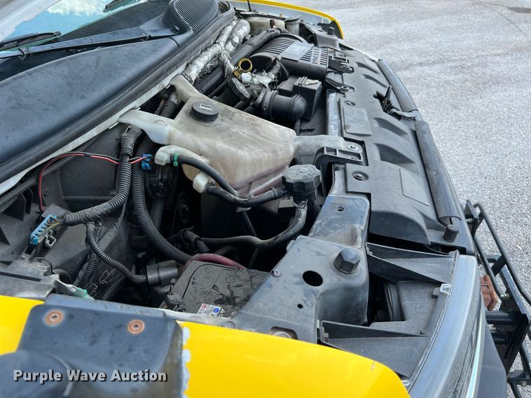 image for item LF9497 2017 Chevrolet Express  shuttle bus