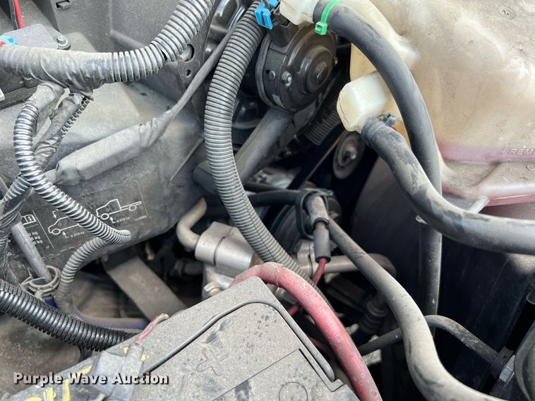 image for item LF9497 2017 Chevrolet Express  shuttle bus