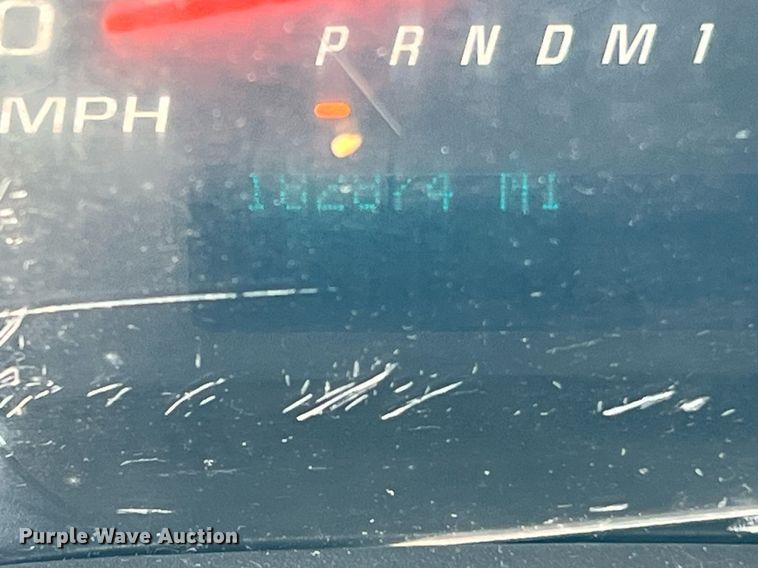 image for item LF9498 2016 Chevrolet Express  shuttle bus