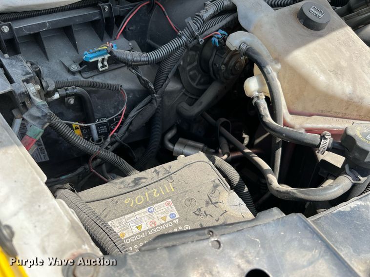 image for item LF9499 2016 Chevrolet Express  shuttle bus