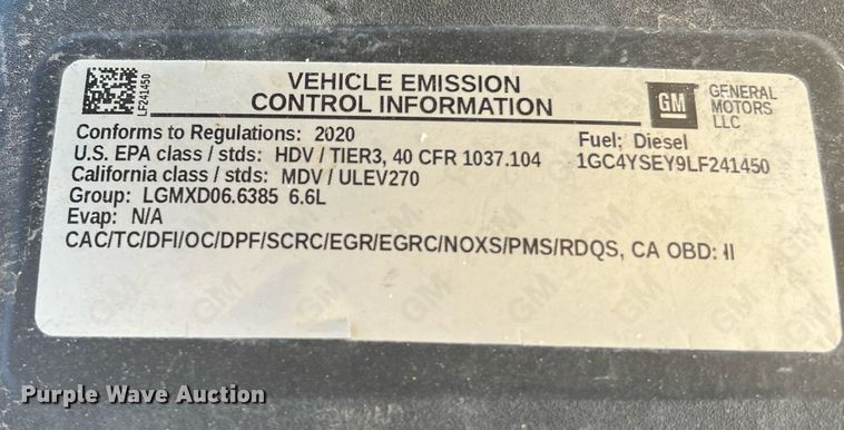 image for item LF9502 2020 Chevrolet Silverado 3500HD  Crew Cab flatbed pickup truck