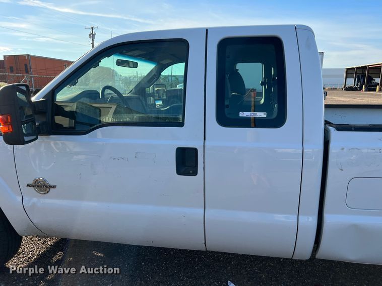 image for item LF9503 2012 Ford F250 Super Duty  SuperCab pickup truck