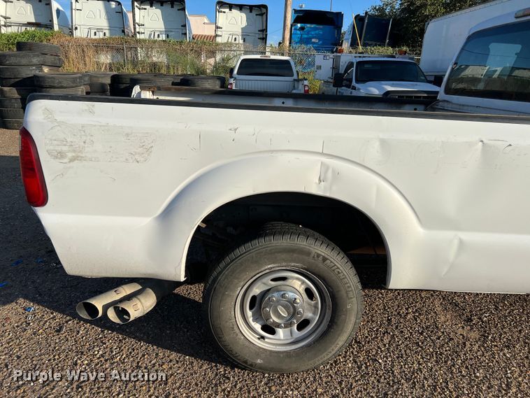 image for item LF9503 2012 Ford F250 Super Duty  SuperCab pickup truck