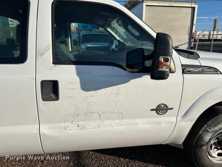 image for item LF9503 2012 Ford F250 Super Duty  SuperCab pickup truck