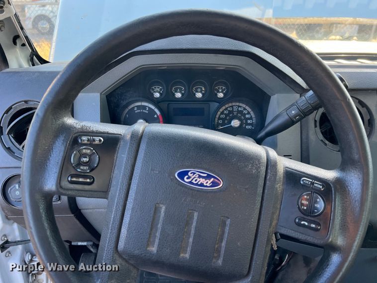 image for item LF9503 2012 Ford F250 Super Duty  SuperCab pickup truck