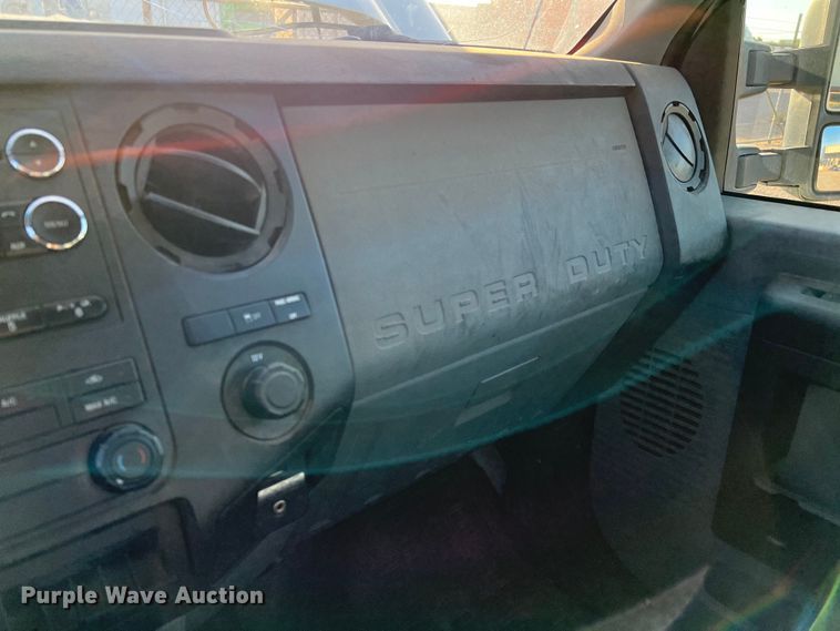 image for item LF9503 2012 Ford F250 Super Duty  SuperCab pickup truck