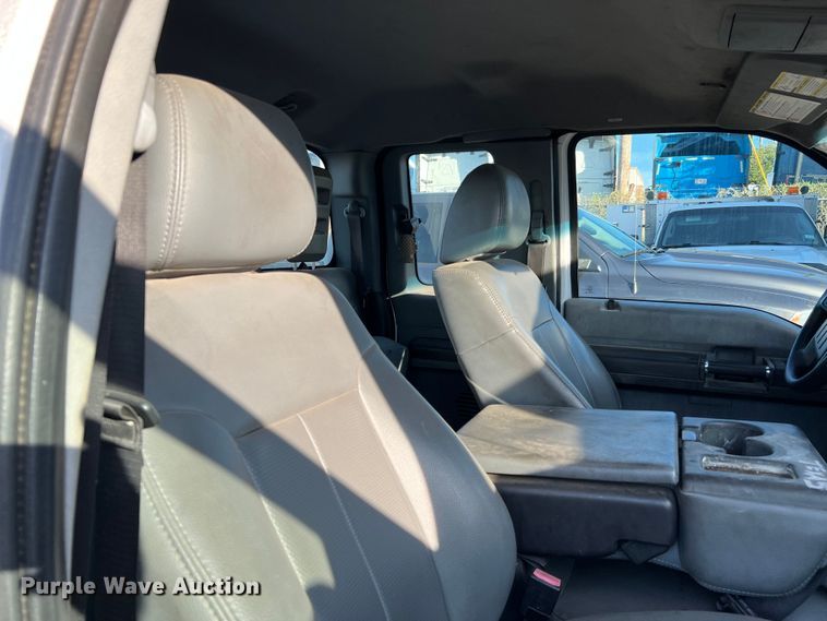 image for item LF9503 2012 Ford F250 Super Duty  SuperCab pickup truck