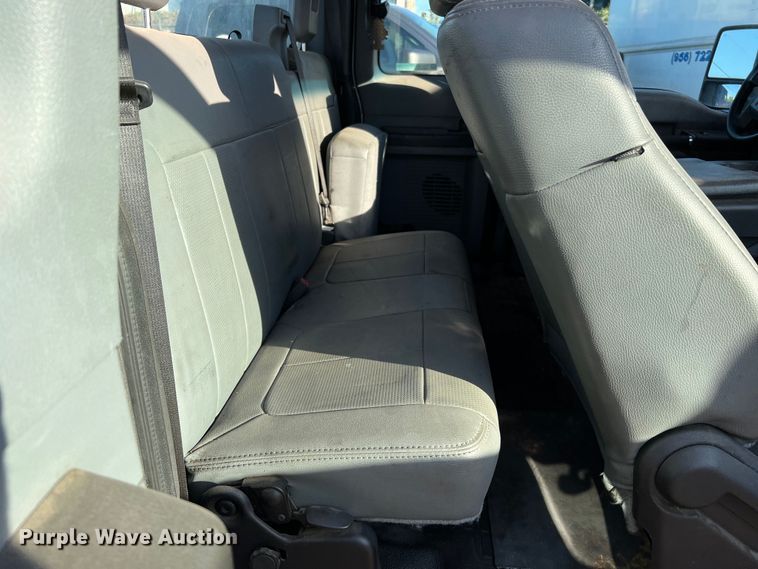 image for item LF9503 2012 Ford F250 Super Duty  SuperCab pickup truck