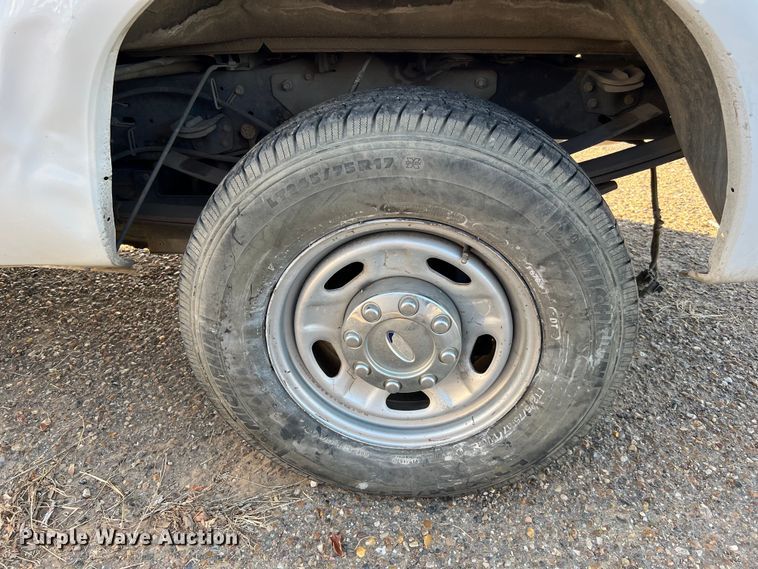 image for item LF9503 2012 Ford F250 Super Duty  SuperCab pickup truck