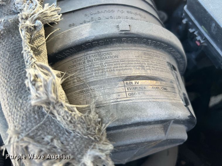 image for item LF9504 2016 Chevrolet Express  shuttle bus