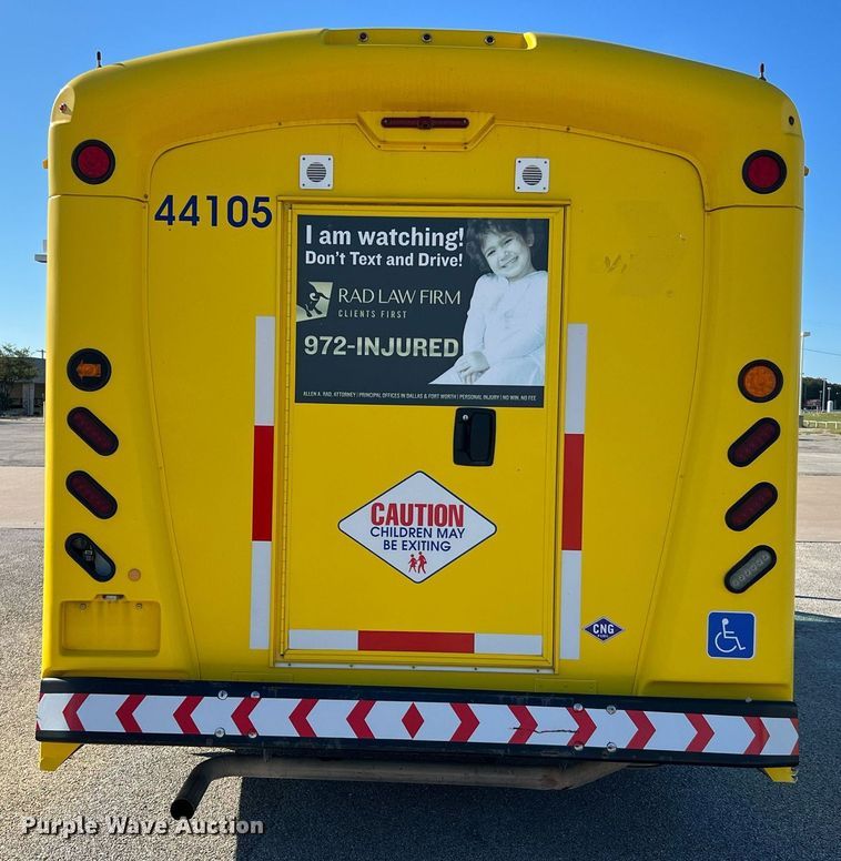 image for item LF9505 2018 Chevrolet Express  shuttle bus