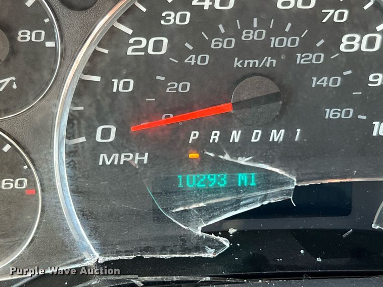 image for item LF9505 2018 Chevrolet Express  shuttle bus